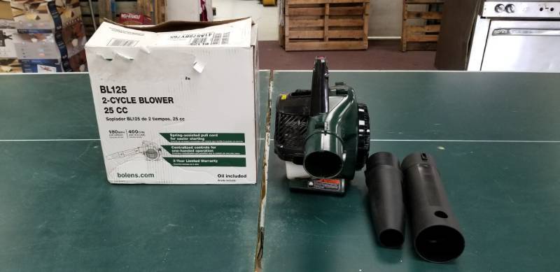lot 6091 image: Bolens BL125 Gas Leaf Blower - Appears New has Compression - NO Further Testing