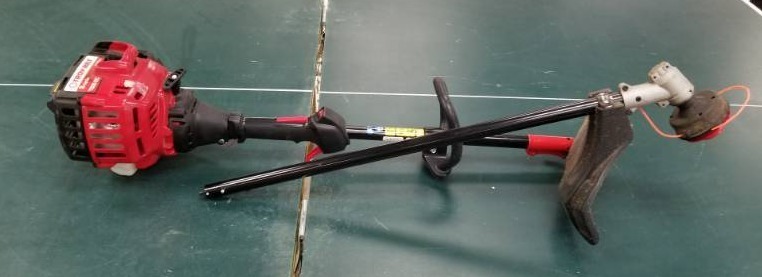 lot 6092 image: Troy Built 2-cycle TB35EC Gas String Trimmer Appears New has Compression - NO Further Testing