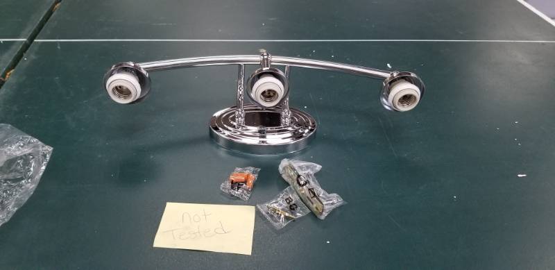 lot 6104 image: Chrome 3-light Vanity Bar Fixture Appears New No Further Testing
