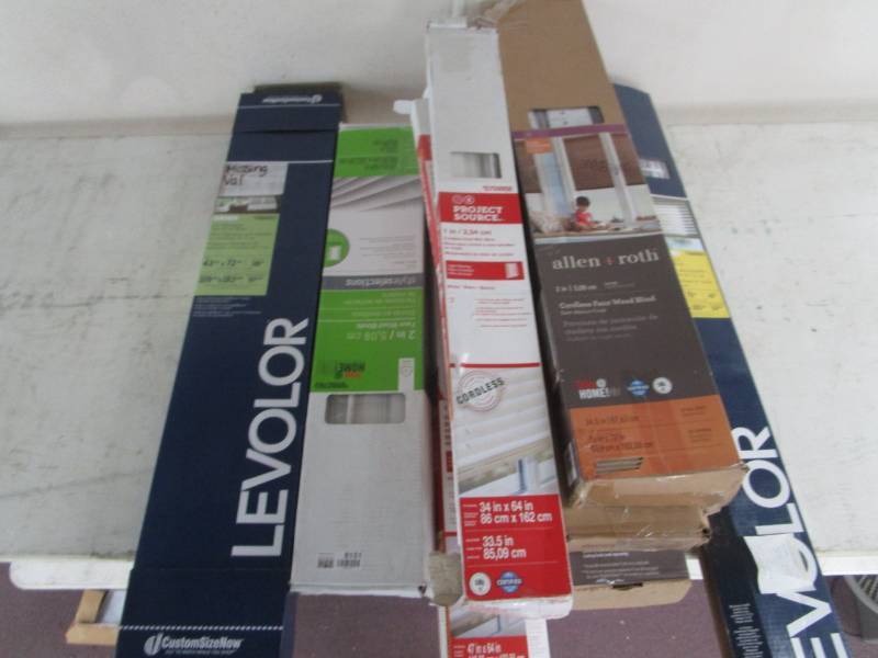 lot 6151 image: Misc Lot of Various SizeStyle Window Blinds