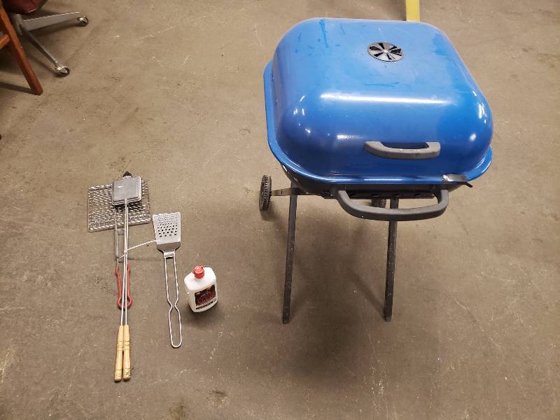 lot 10452 image: Charcoal Grill and Accessories
