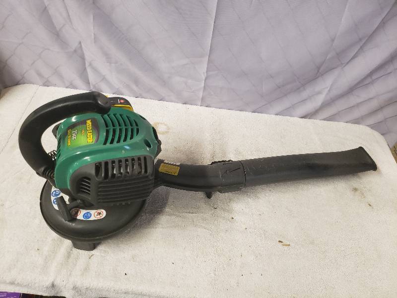 lot 10537 image: Weedeater Gas Blower