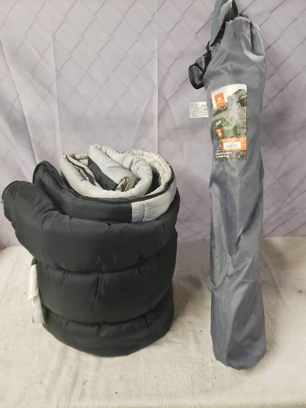 lot 10538 image: Sleeping Bag and Pop up Chair