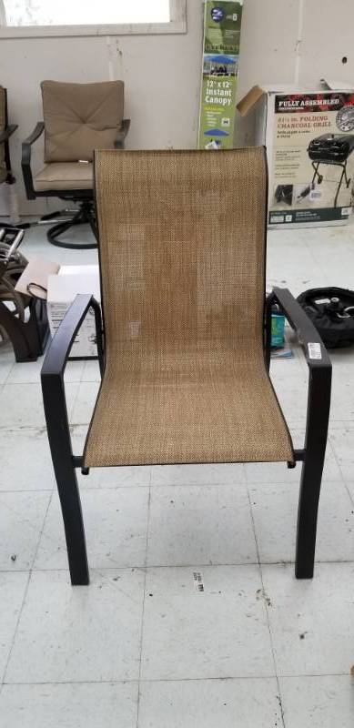 lot 2230 image: Outdoor Lawn Chair may have damage