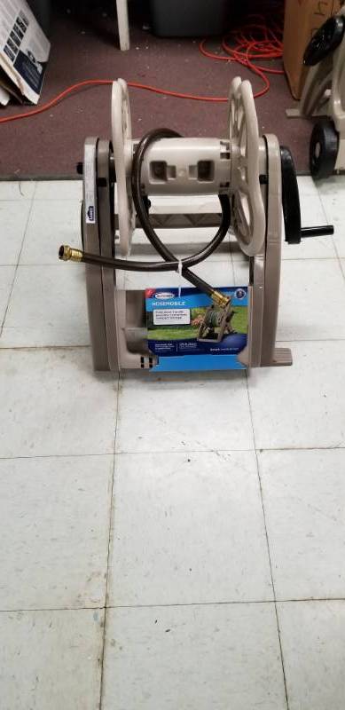 lot 2289 image: Hose Reel Cart