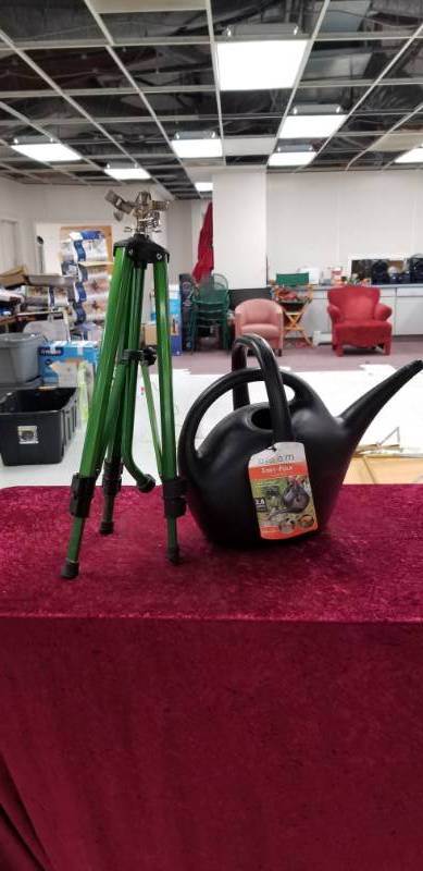 lot 2327 image: Garden Products Lot