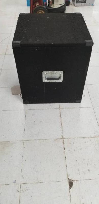 lot 2205 image: Stereo Components Case with Components