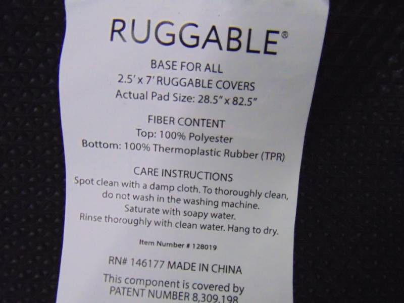 lot 14505 image: 2.5 X 7 2 PIECE RUG WITH NON SLIP RUBBER BACKER