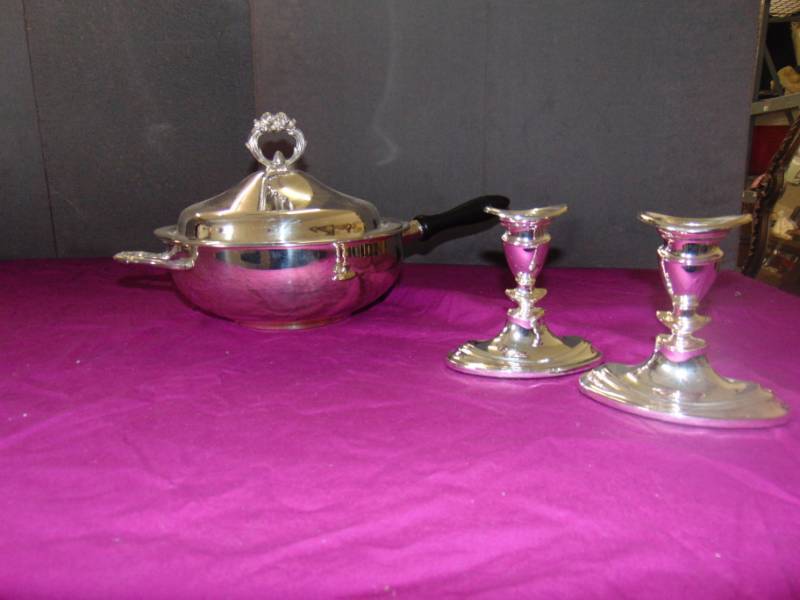 lot 14551 image: Set of 3 Possibly silver dishware