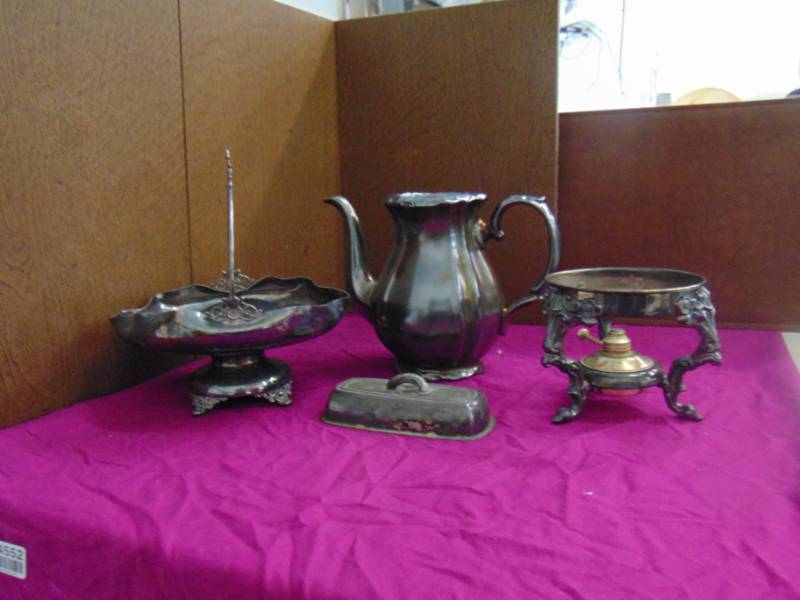 lot 14552 image: Set of 3 Possibly silver dishware