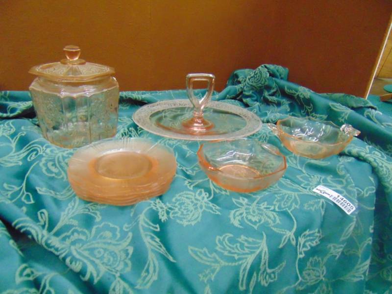 lot 14605 image: Beautiful Rare Pink Depression Glass ware