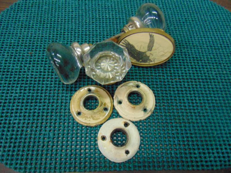 lot 14607 image: Solid Brass Eagle Belt Buckle , Glass door nobs and more