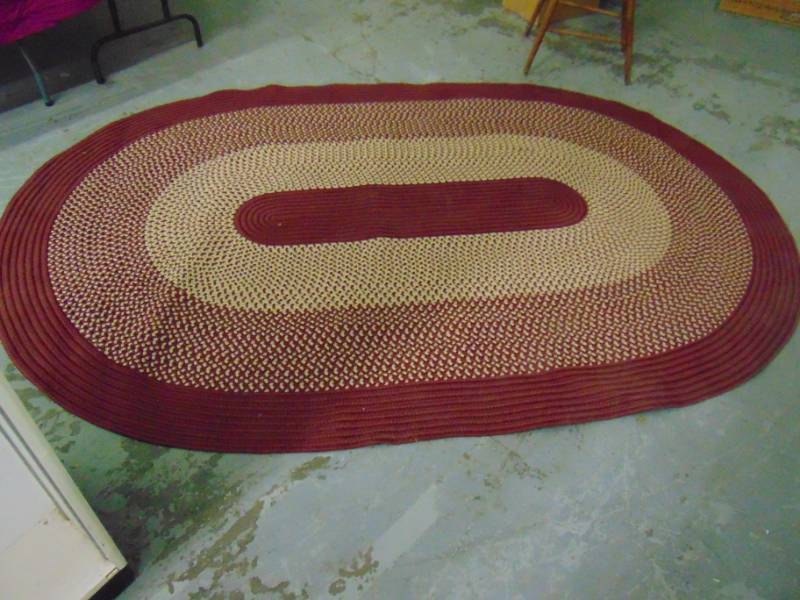 lot 14618 image: Large oval woven rug