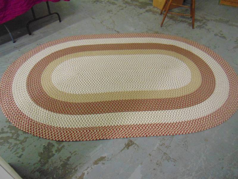 lot 14619 image: Large oval woven rug
