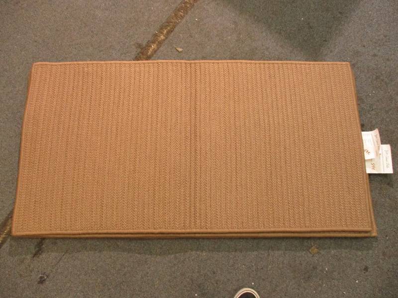 lot 63 image: Simply Home Cashew Rug 2x4