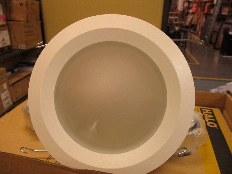 lot 81 image: 6 Pack of 5 Halo Recessed Lighting WITHOUT Lamps