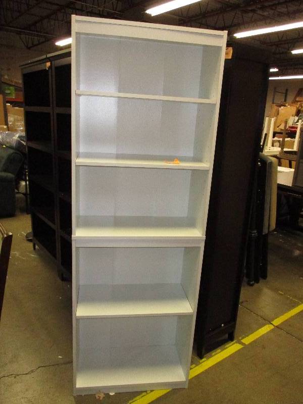 lot 208 image: White Five Shelf Bookcase
