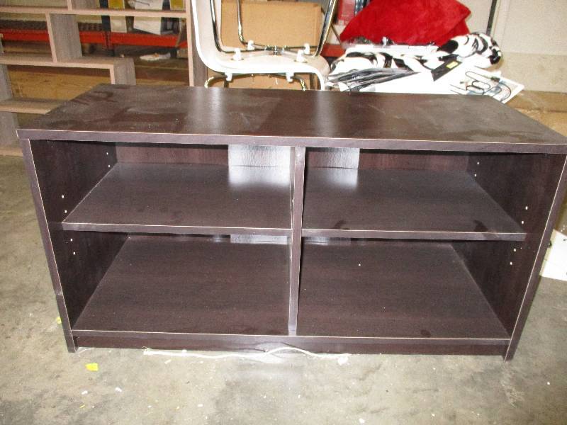 lot 248 image: Small Media Stand