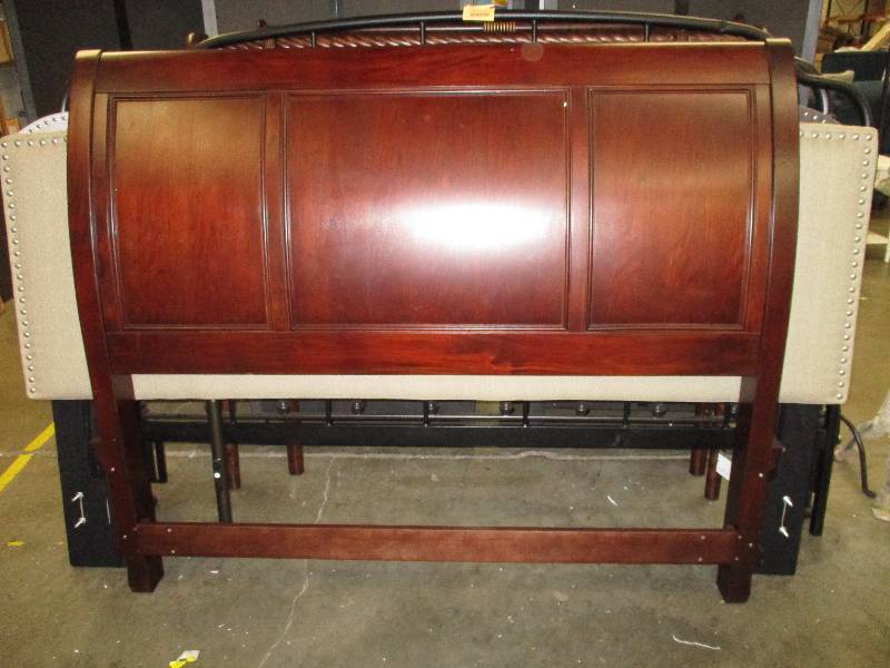 lot 255 image: Queen Sized Sleigh Headboard - Minor Damage