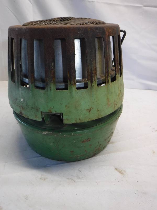 lot 12012 image: Coleman heater