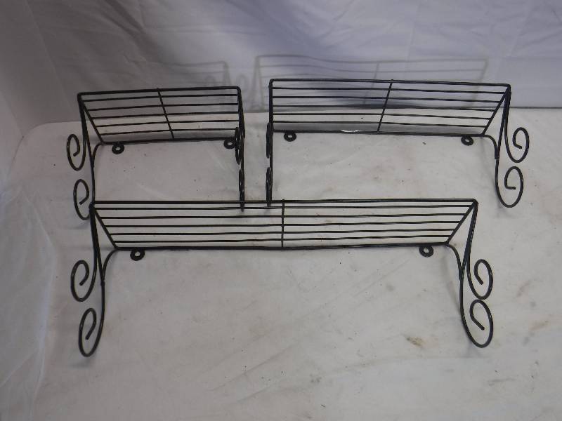 lot 12039 image: Wire wall shelves