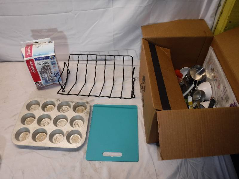 lot 12073 image: Box full of kitchenwares, measuring cups, funnels and more