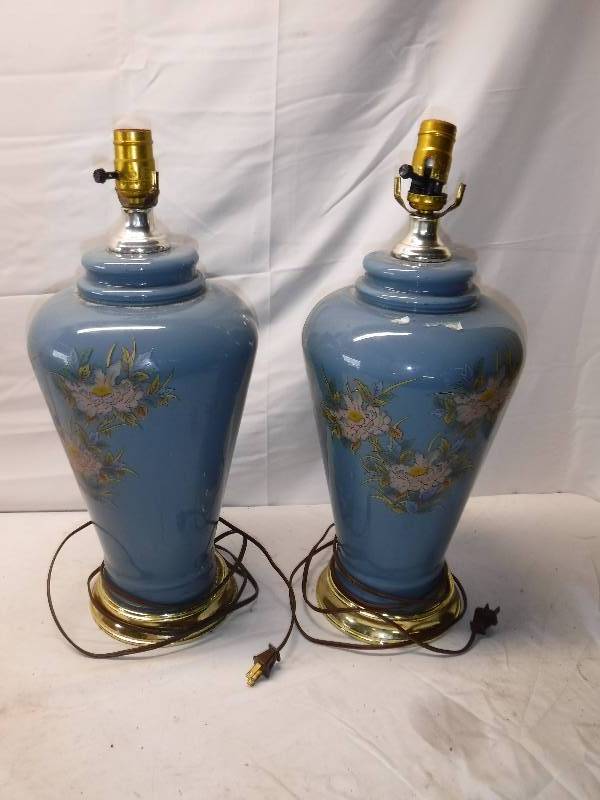 lot 12129 image: Pair of Blue table lamps