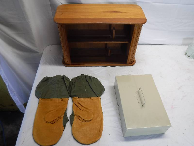 lot 12173 image: Movie shelf, combo lock box and mittens