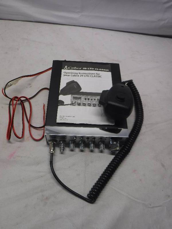 lot 12167 image: Cobra 29 ltd classic cb radio