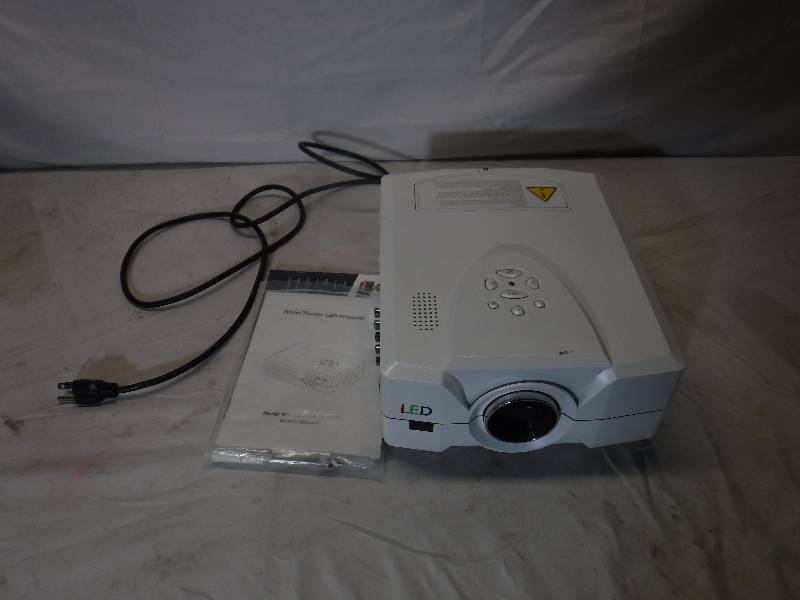 lot 12210 image: Home theater LED projector