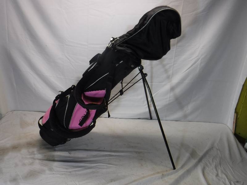 lot 12221 image: Golf Girl brand golf bag and clubs