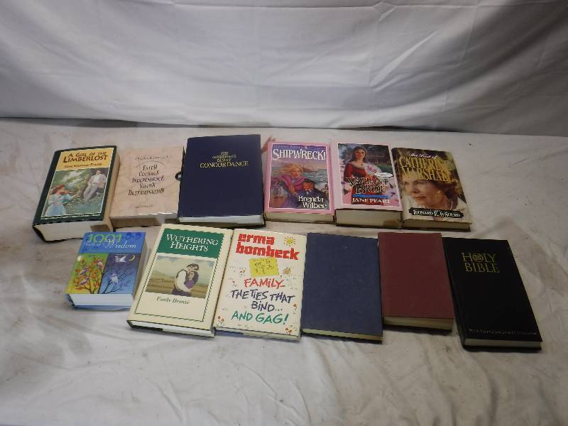 lot 12226 image: Book lot