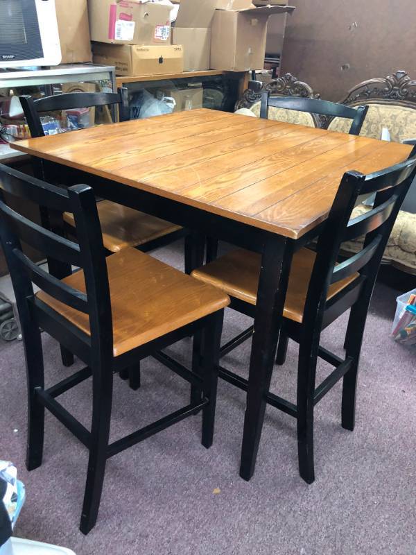 lot 2 image: Bar Height Kitchen Table - 4 Chairs