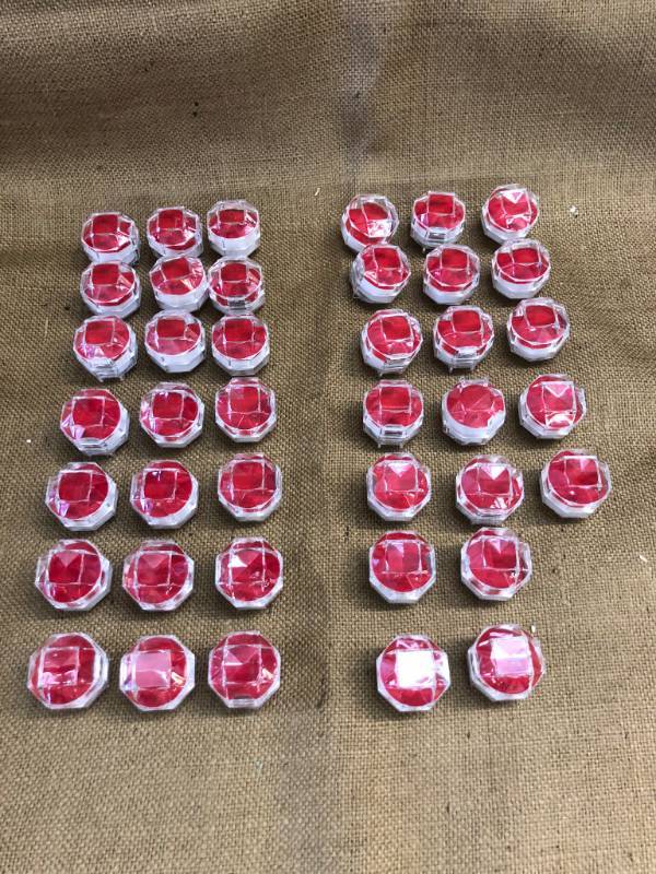 lot 1348 image: 40 Clear Jewelry Cases with Red Velvet Liner