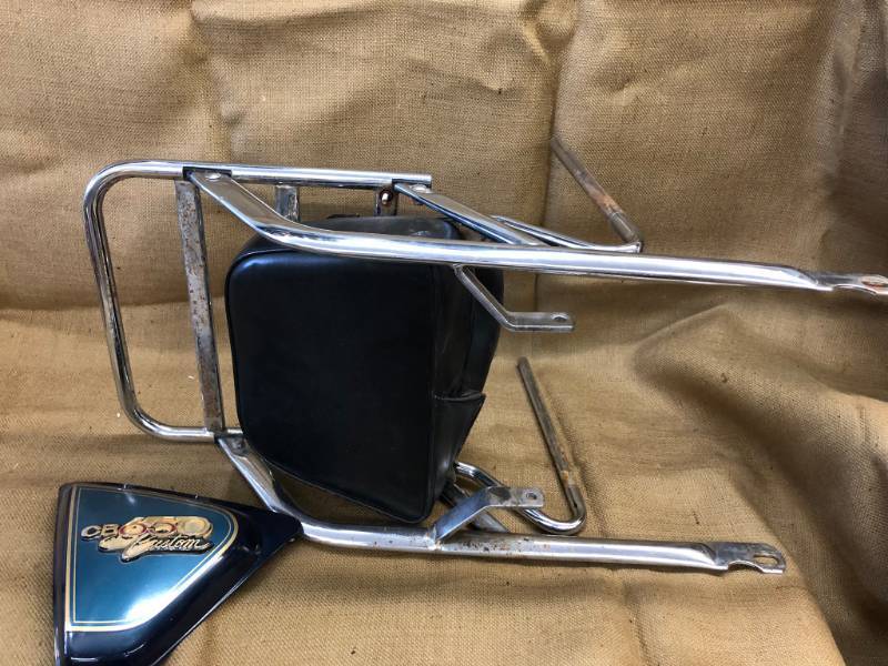 lot 1363 image: 1981 CB650 Luggage Rack Backseat and Side Cover
