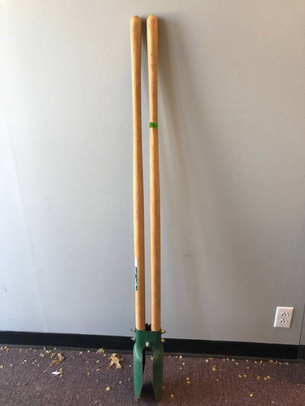 lot 1425 image: Union Tool Hole Digger