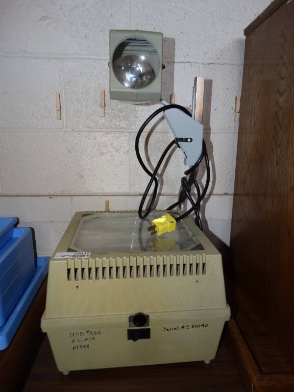 lot 16037 image: Over head projector.