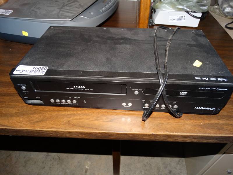 lot 16050 image: VHS player.
