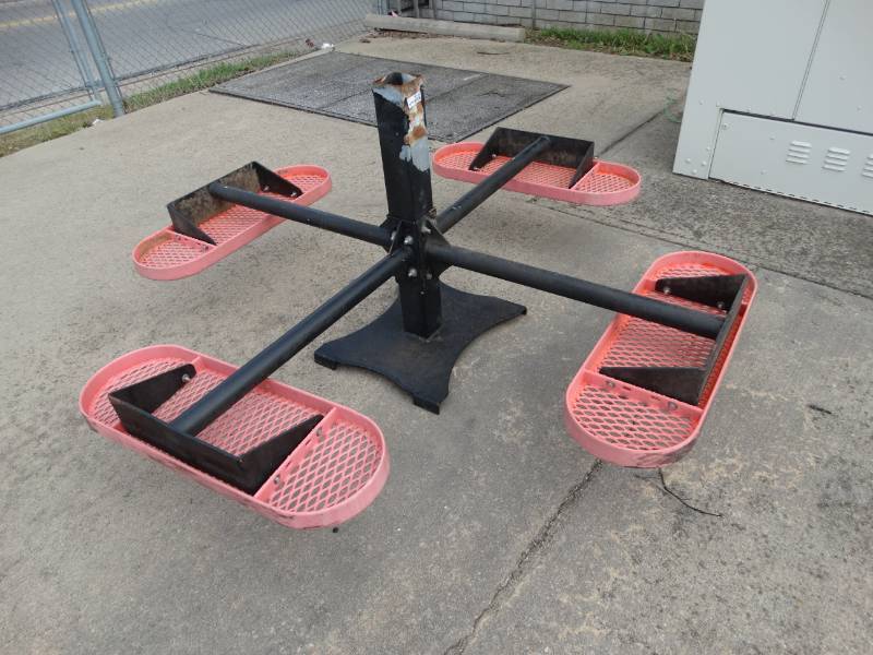 lot 16143 image: Red bench, top part comes with it just separated.