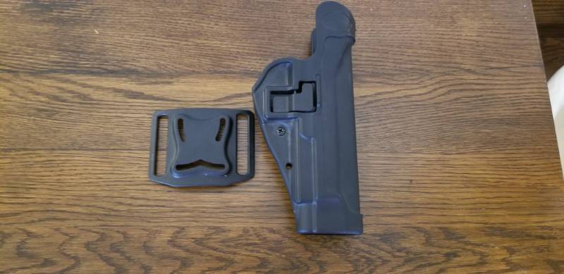 lot 5009 image: Blackhawk Close Quarters Concealment Holster C1311