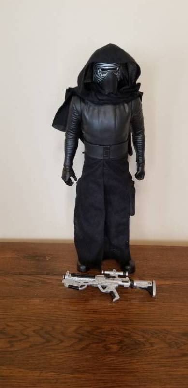lot 5012 image: Lucasfilm Ltd 1895NT01 Caped Soldier Figurine  Statue 2015