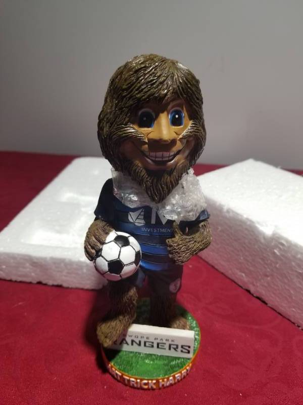 lot 1401 image: Soccer Bobblehead