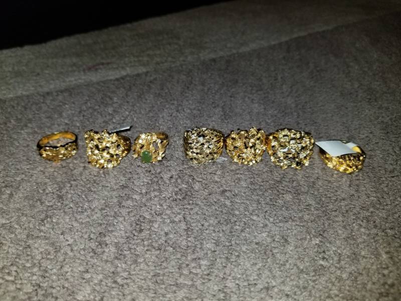 lot 18840 image: Gold tone Nugget Rings Lot