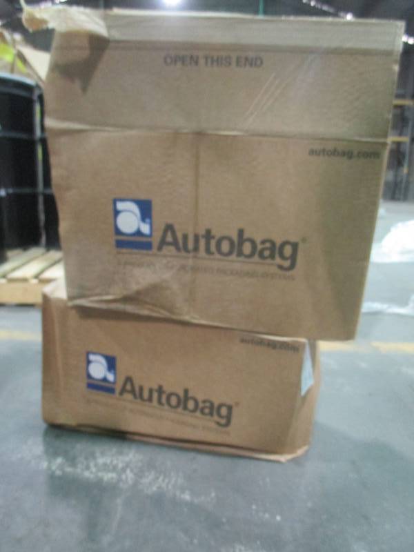 lot 6337 image: 2 Cases Bags 3000 per case 10x15