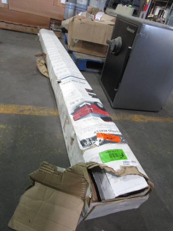 lot 6413 image: Lund International Genesis Roll Up Bed Cover