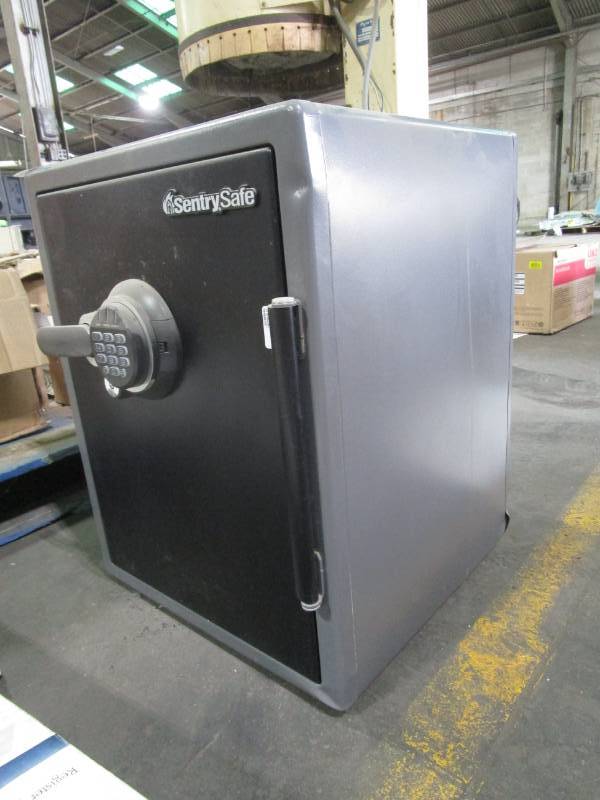 lot 6414 image: Sentry Safe No Combination