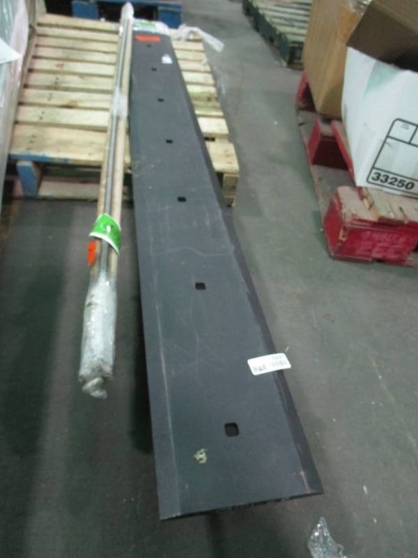lot 6441 image: Bolt on Bucket Cutting Edge 77 x 8 x 34