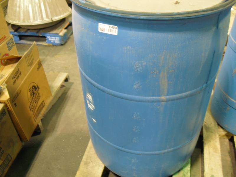 lot 6484 image: 55 Gallon Drum of Armor All Car Wash Concentrate