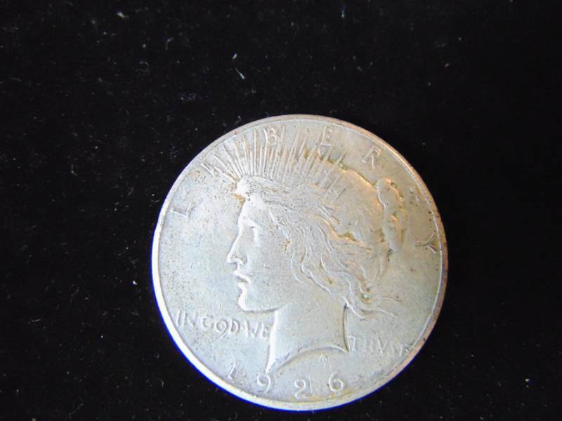 lot 7012 image: 1926 Peace Dollar