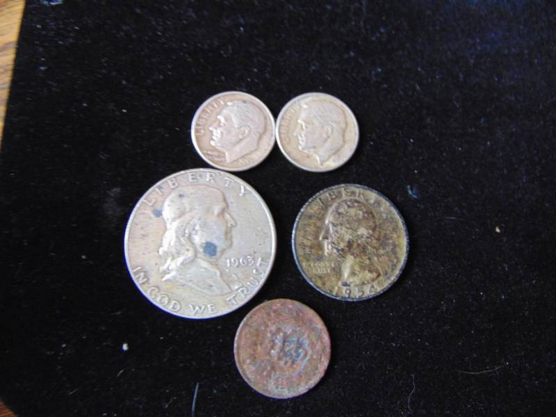 lot 7023 image: 1963 Half, 1954 Quarter, 1957 and 1951 Dime - 1904 Indian Head Penny